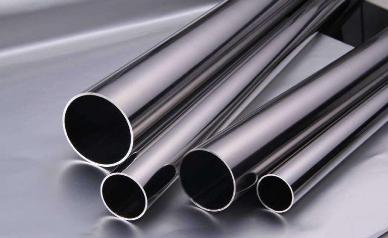 Stainless steel pipe